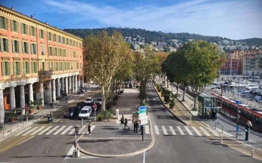 NICE LE PORT