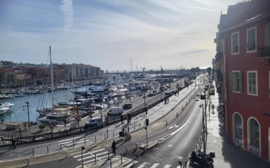 NICE LE PORT