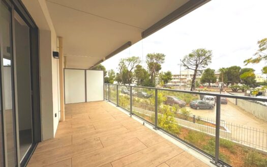 Saint Laurent du Var – F3 – Sea Side View