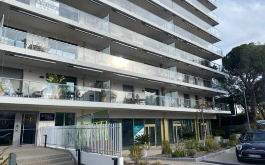 Saint-Laurent-du-Var – Studio neuf Proche mer